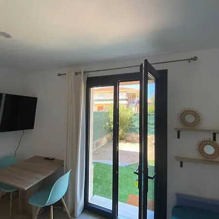 F2/4 Pers Plage-commerces A Pieds-parking Prive Saint-Aygulf