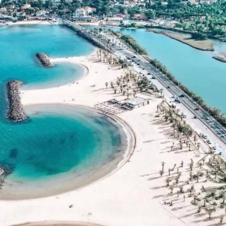 F2/4 Pers Plage-commerces A Pieds-parking Prive * Saint Aygulf
