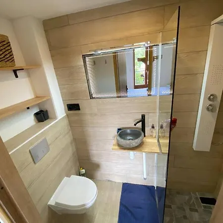 F2/4 Pers Plage-commerces A Pieds-parking Prive Appartement Saint Aygulf