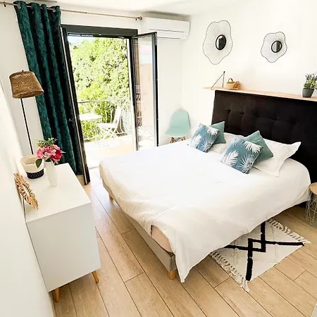 Appartement F2/4 Pers Plage-commerces A Pieds-parking Prive