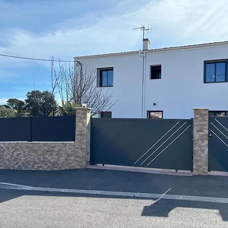Appartement F2/4 Pers Plage-commerces A Pieds-parking Prive Saint Aygulf